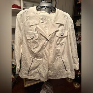 CJ Banks 3x, white jacket